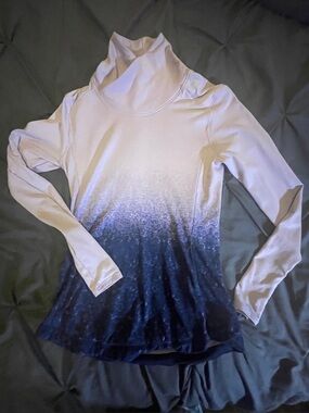 Calia by Carrie Underwood Purple Long Sleeve Shirt.